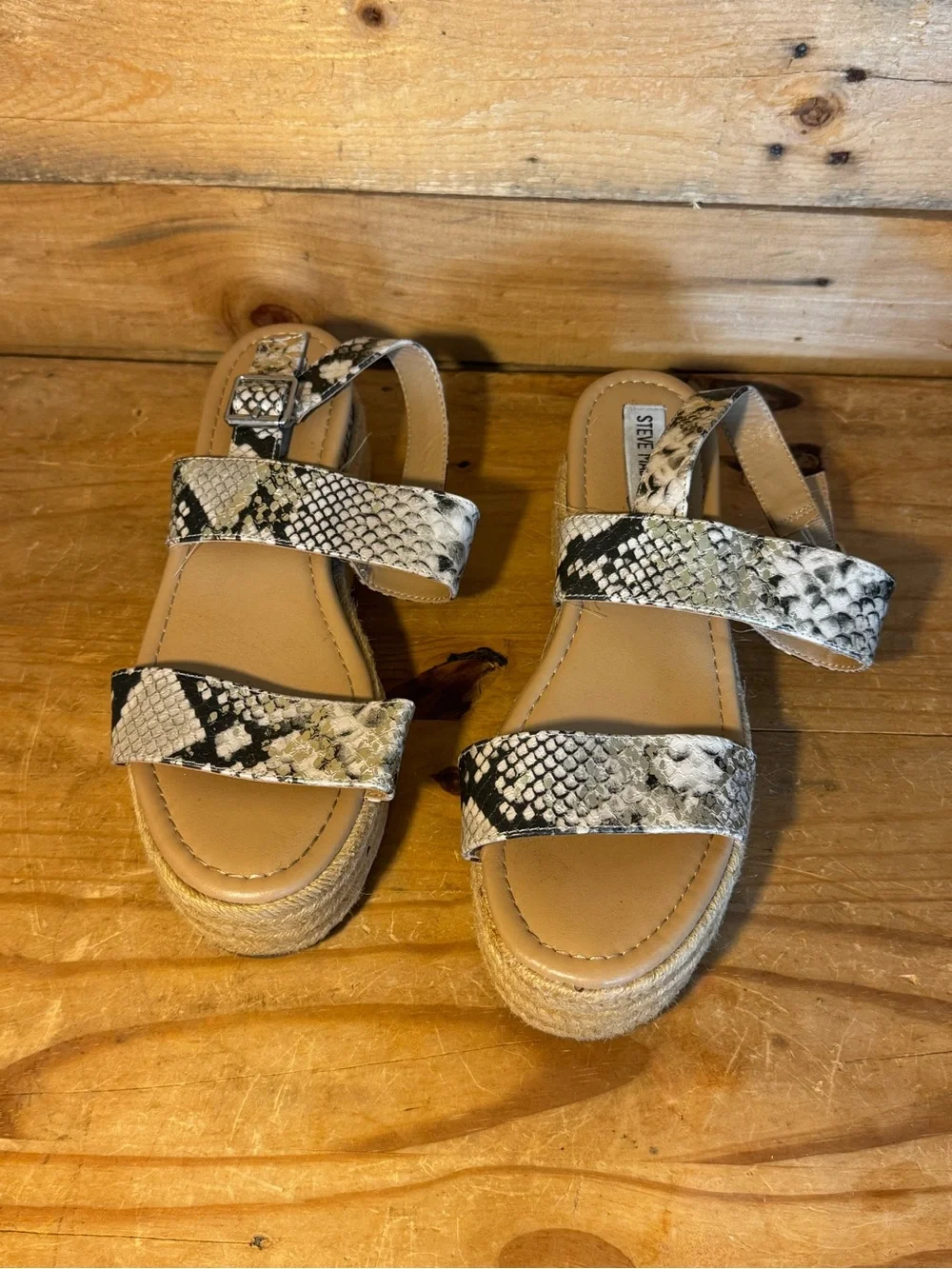 Steve Madden Fifer Python Snake Print Espadrille Wedge Sandals – Size 9